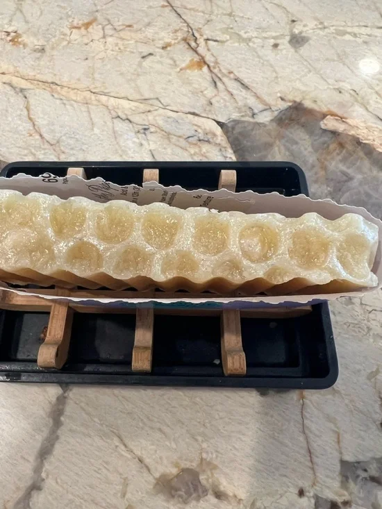 Coconut Soap Bar - mango butter Soap - Picture 4 of 7